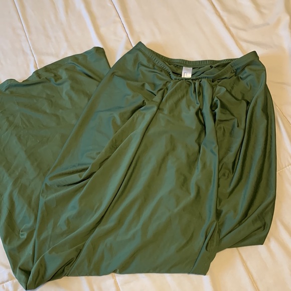 Draped Maxi Skirt with Slit - Picture 4 of 6